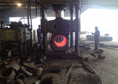 Carbon Steel Welding Steel Pipe Fittings Carbon Tee Equal Shape ISO Compliant